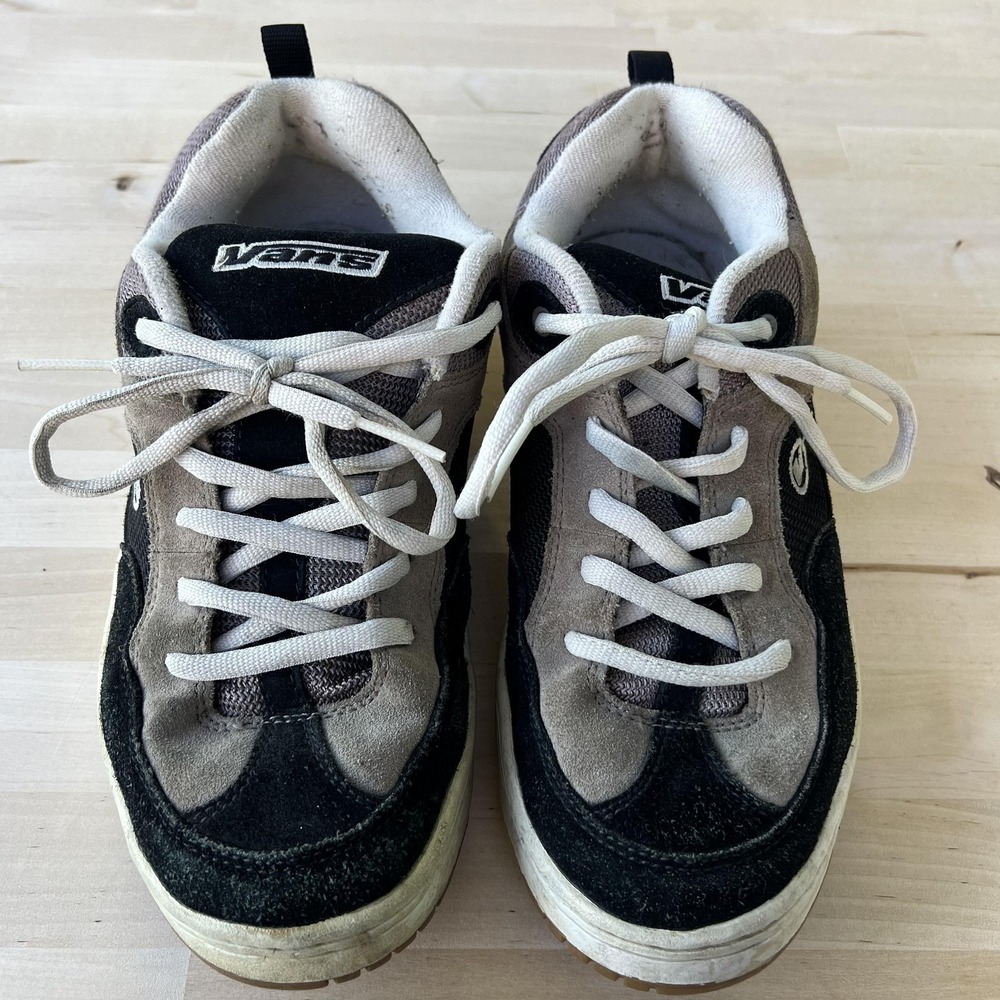 Vans Graph Shoes Womens Size 11 Black Gray Skate Leather Retro Sneakers Chunky